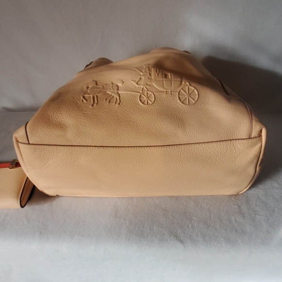 Set Coach pink shoulderbag and wallet - Picture 2 of 13